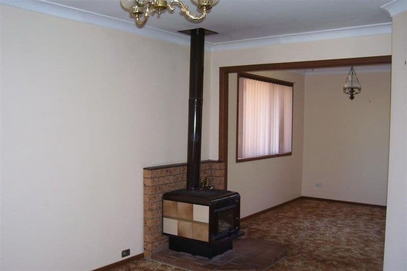 15  Barton Street, PARKES NSW 2870, Parkes - Thumbnail 2