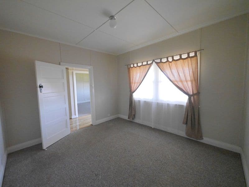 9 Nelson Street, Cowra NSW 2794, Cowra - Thumbnail 4