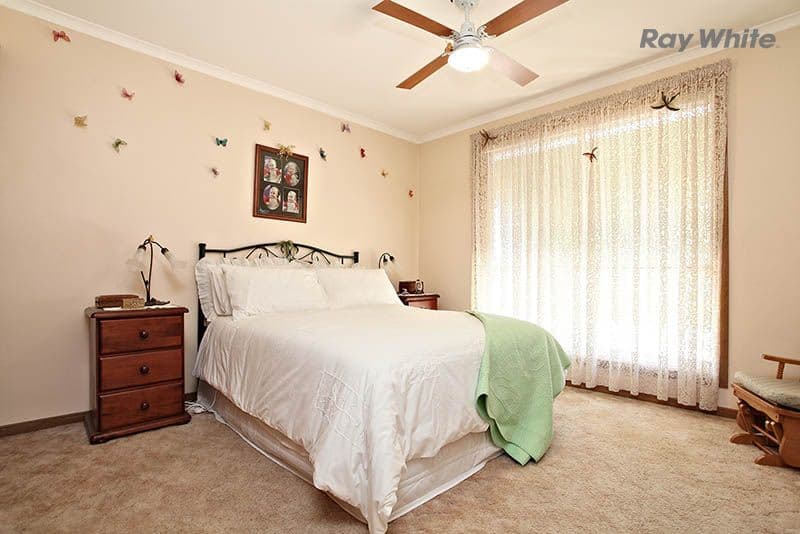24 Victoria Street, ALTONA MEADOWS VIC 3028, Altona Meadows - Thumbnail 3