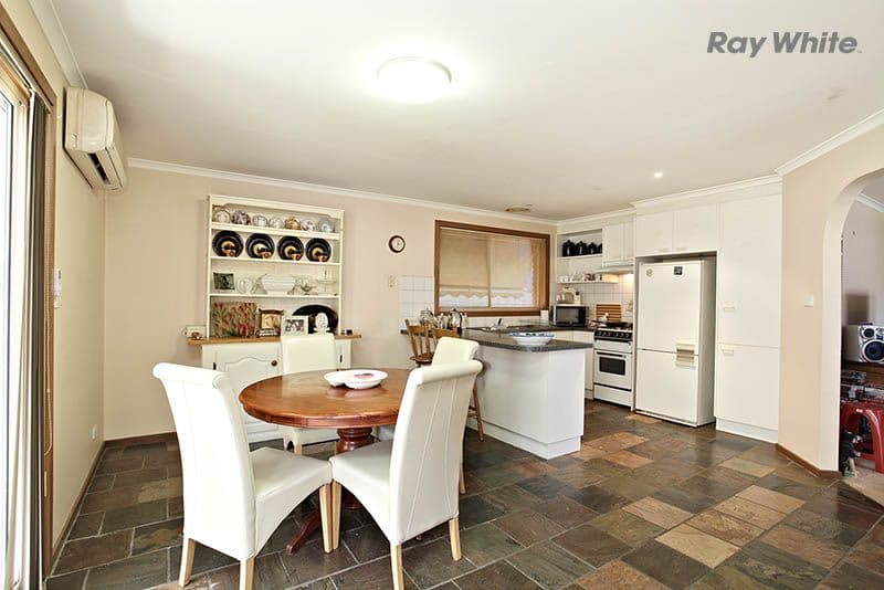 24 Victoria Street, ALTONA MEADOWS VIC 3028, Altona Meadows - Thumbnail 6