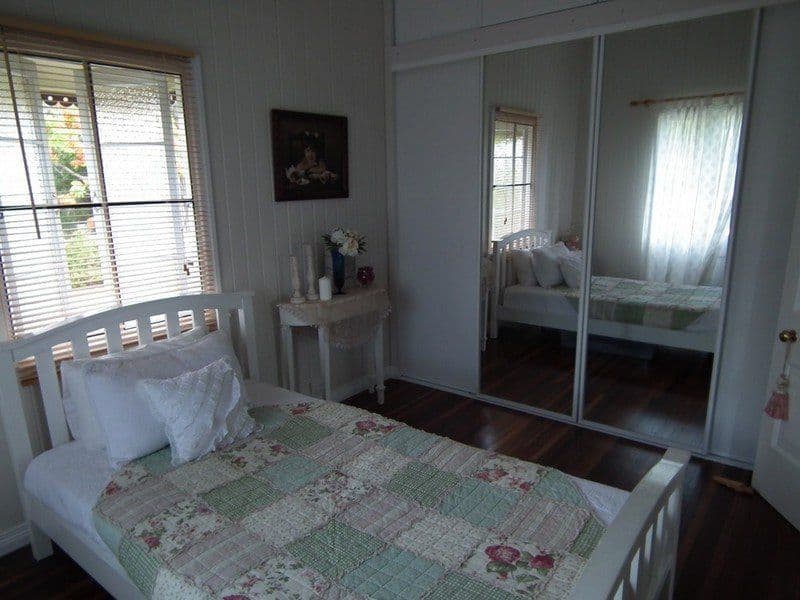 7 Puller Street, GRANVILLE QLD 4650, Granville - Thumbnail 7