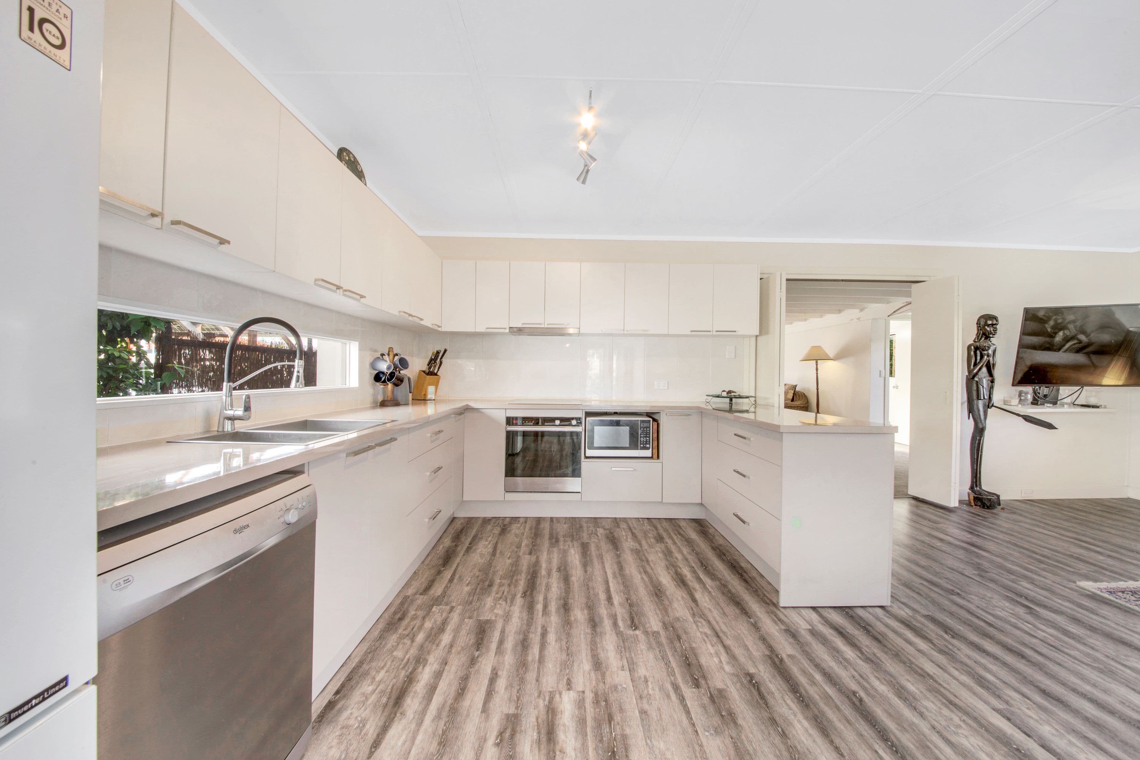 11 The Oaks Road, Tannum Sands QLD 4680, Tannum Sands - Thumbnail 4