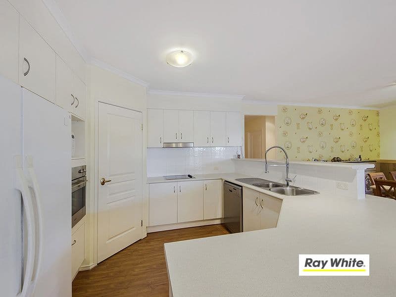5 Cedarton Crescent, ORMEAU QLD 4208, Ormeau - Thumbnail 5