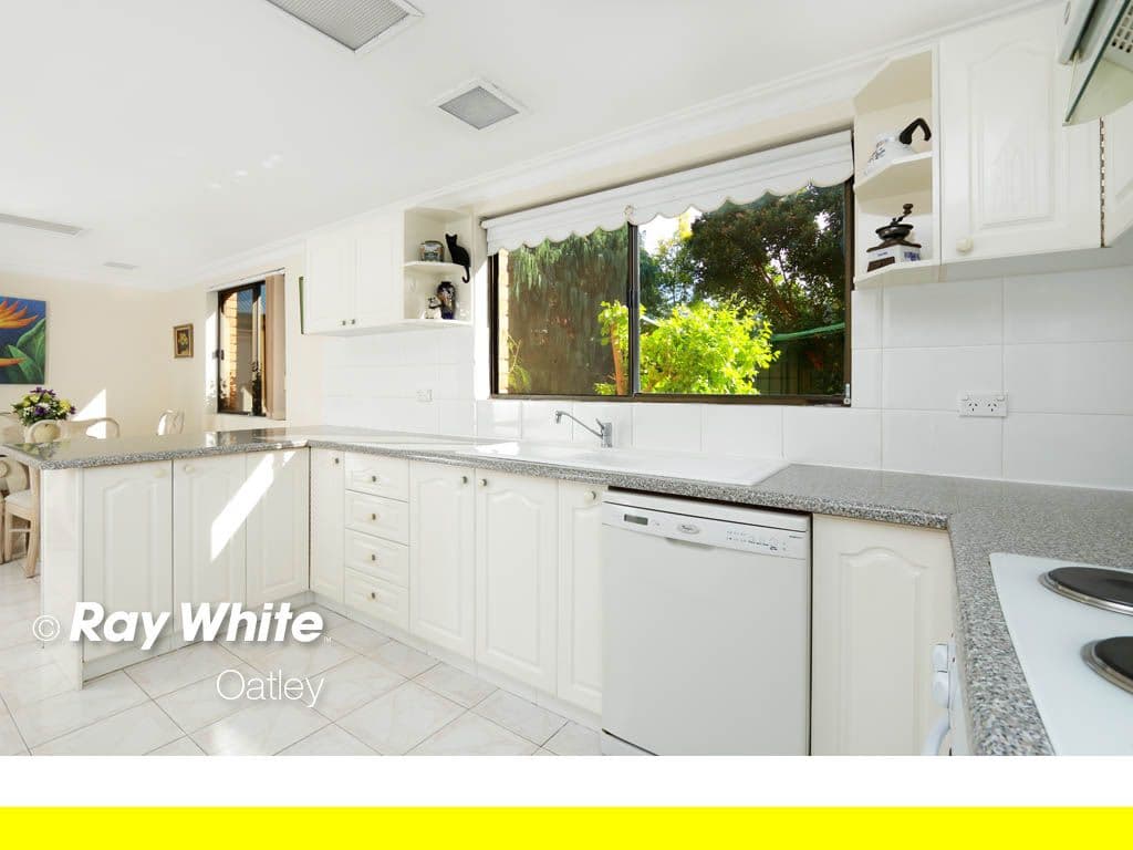 994a Forest Road, Lugarno NSW 2210, Lugarno - Thumbnail 4
