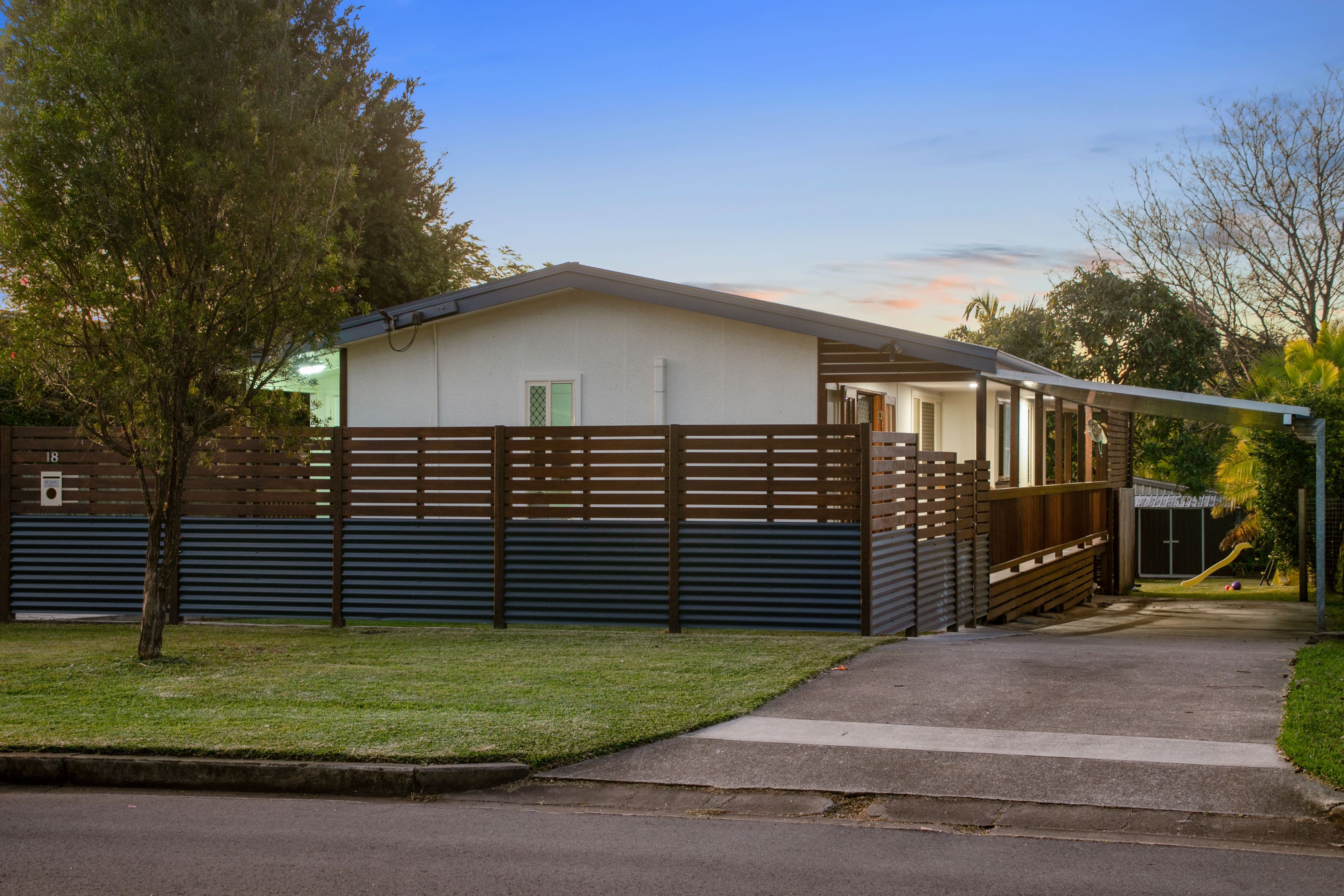 18 Kendall Street, Oxley QLD 4075, Oxley - Image 1
