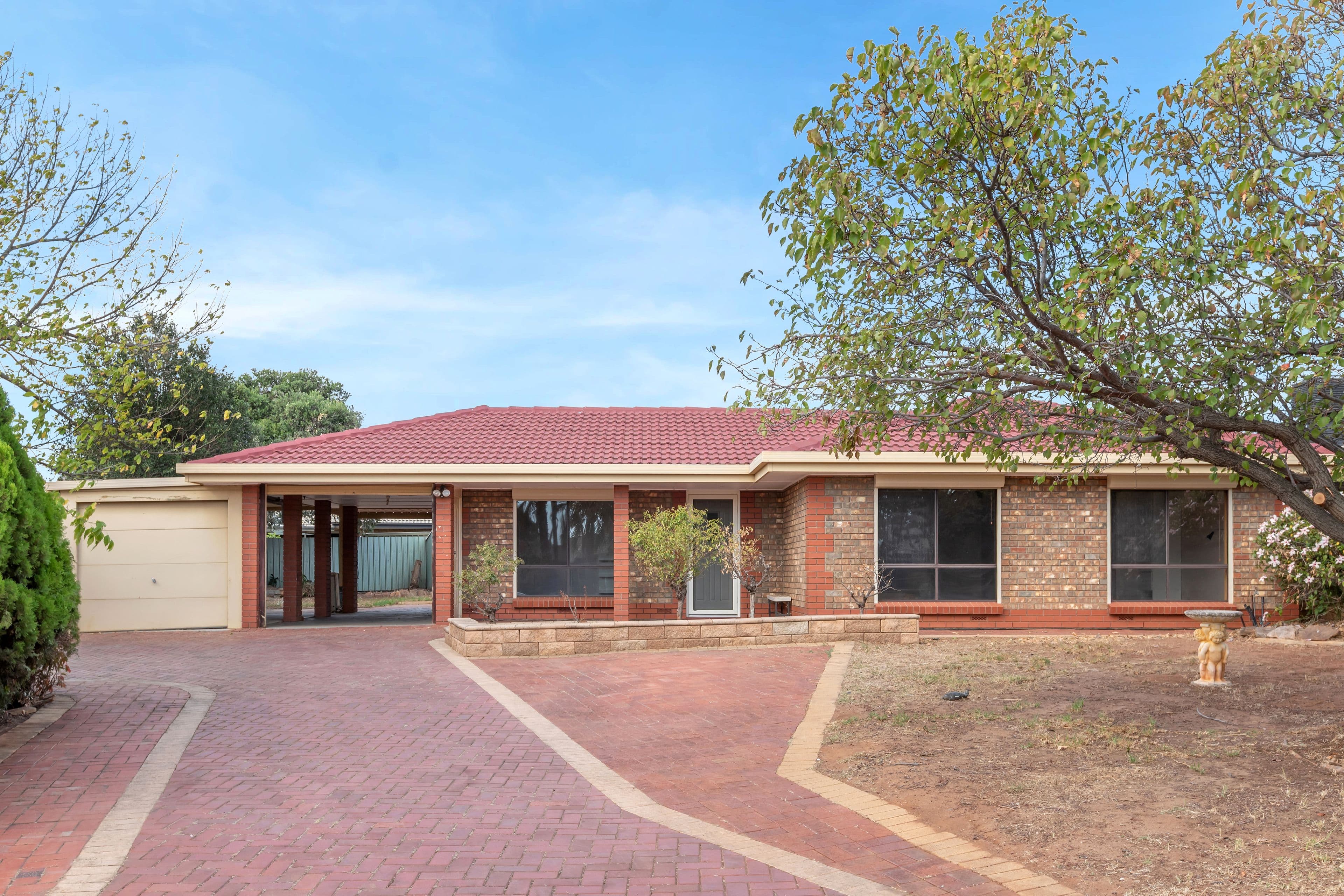 9 Valencia Court, Craigmore SA 5114, Craigmore - Thumbnail 3