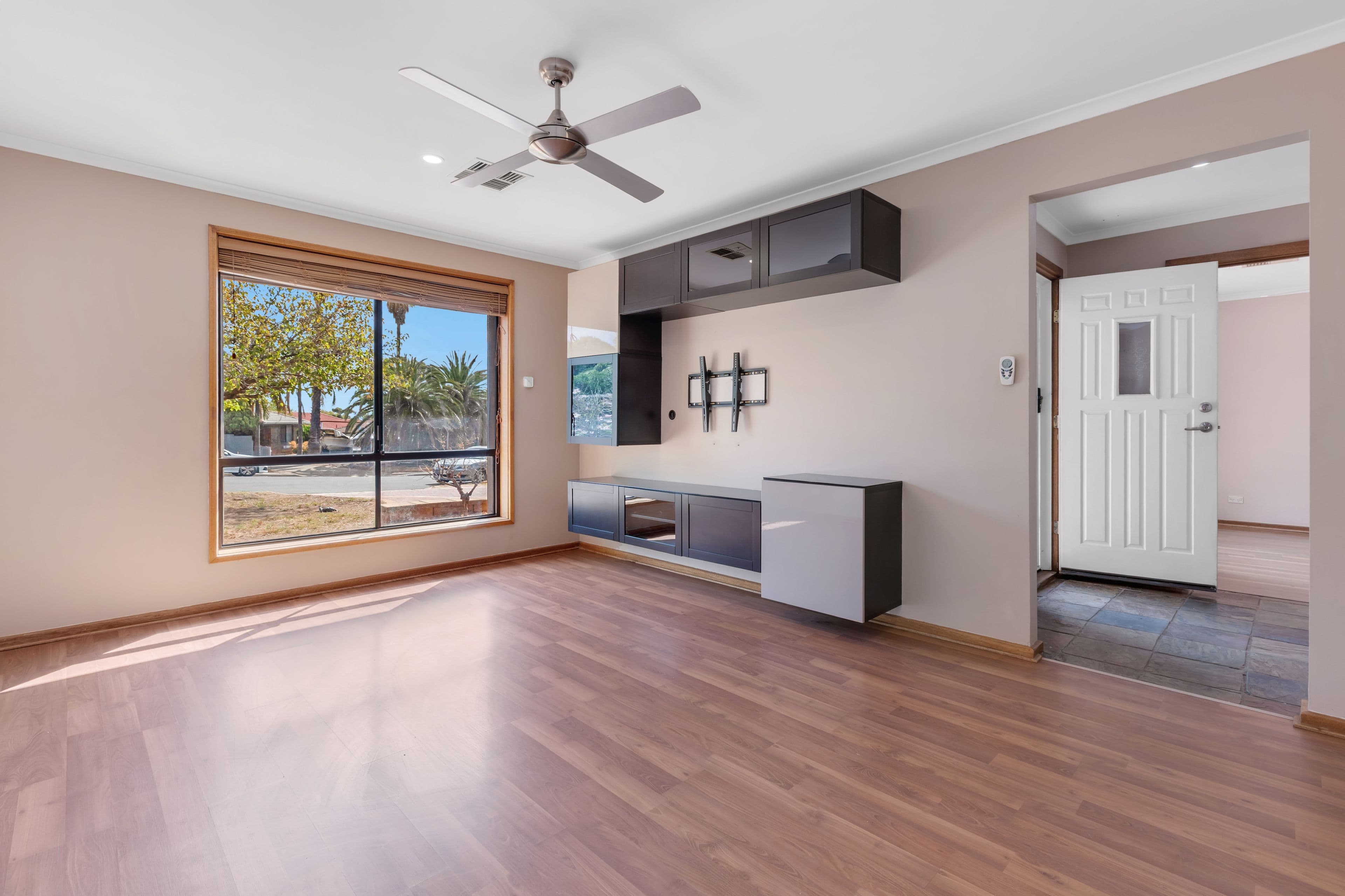 9 Valencia Court, Craigmore SA 5114, Craigmore - Thumbnail 6