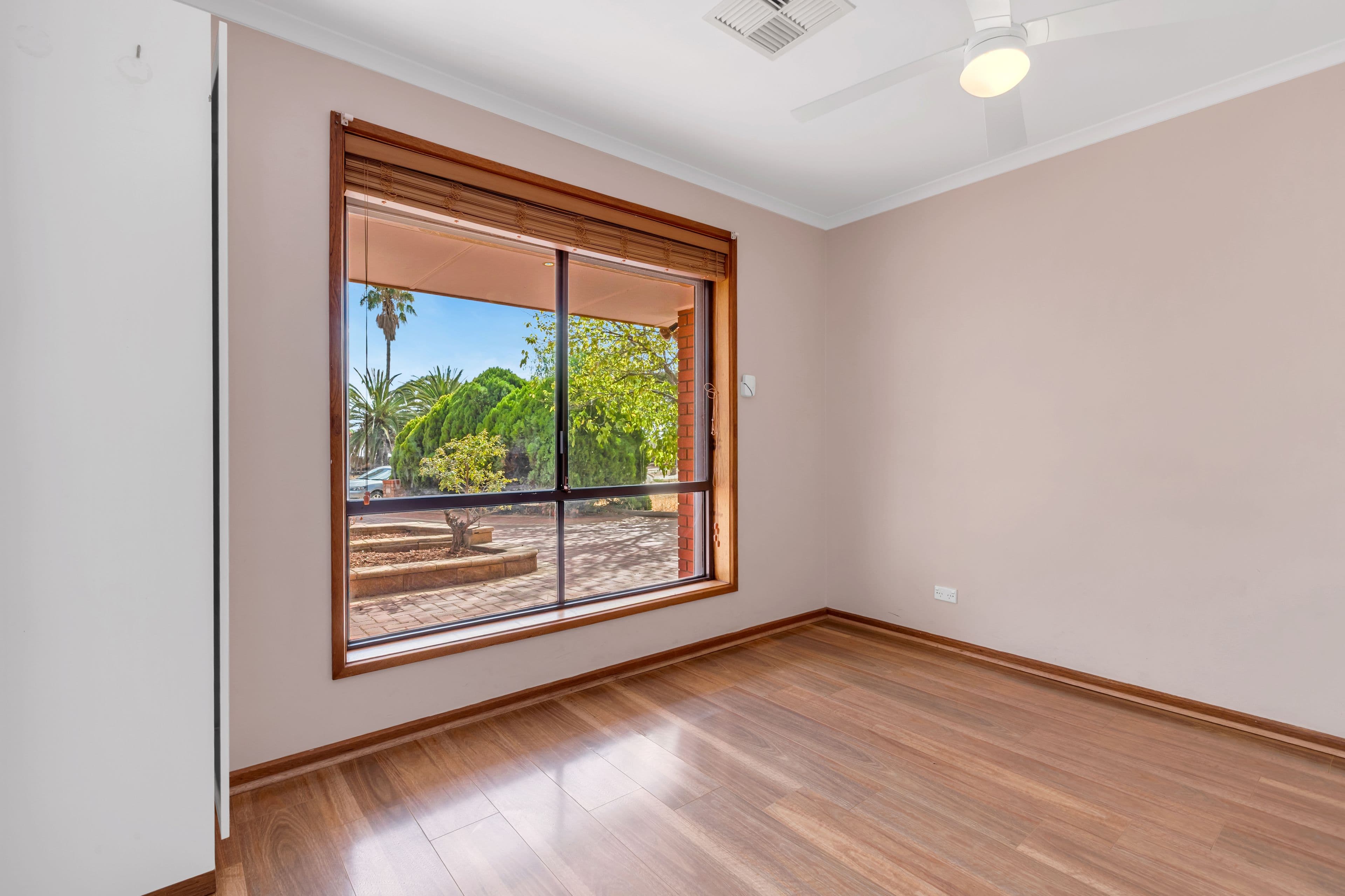 9 Valencia Court, Craigmore SA 5114, Craigmore - Thumbnail 8