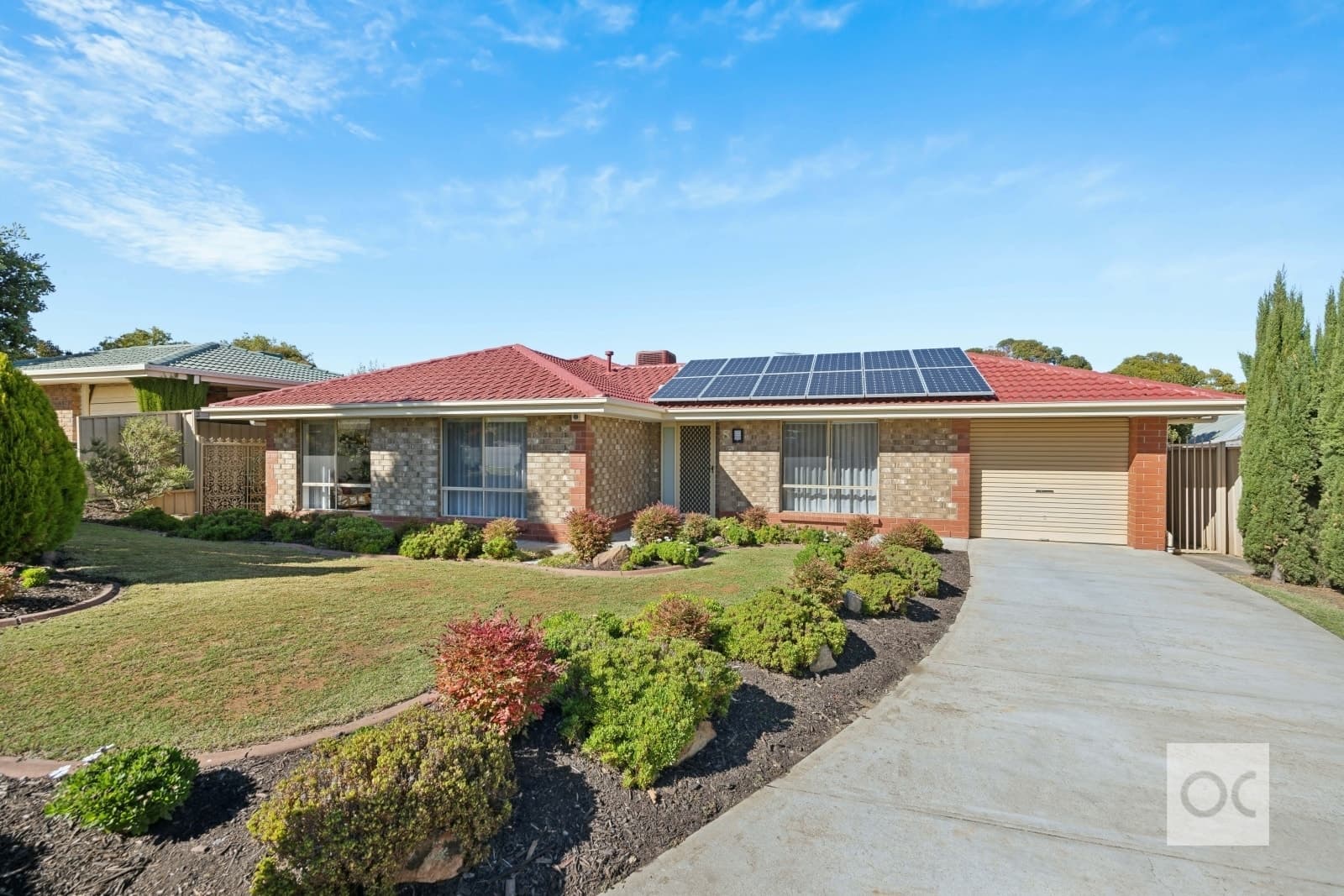 8 Gibson Court, Woodcroft - Image 1