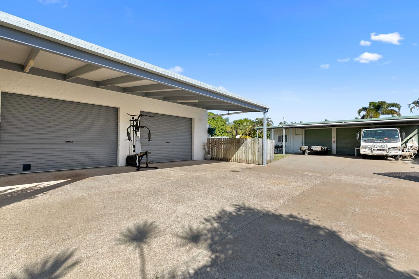 42 Brighton Street, Point Vernon QLD 4655, Point Vernon - Thumbnail 2