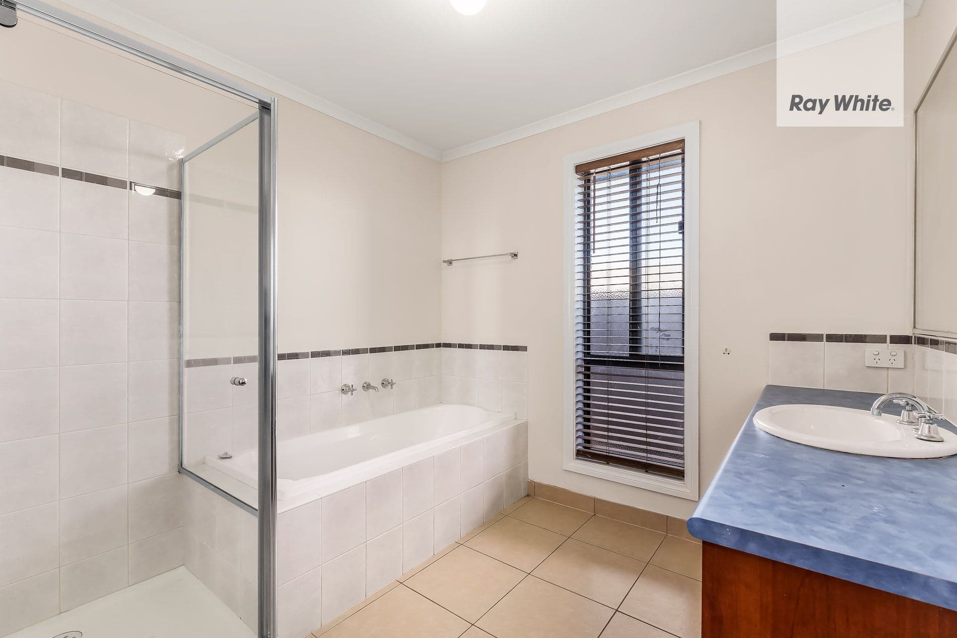 33 McArthurs Road, South Morang VIC 3752, South Morang - Thumbnail 5