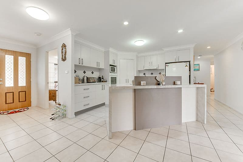 39 Tasman Crescent, Yeppoon QLD 4703, Yeppoon - Thumbnail 6