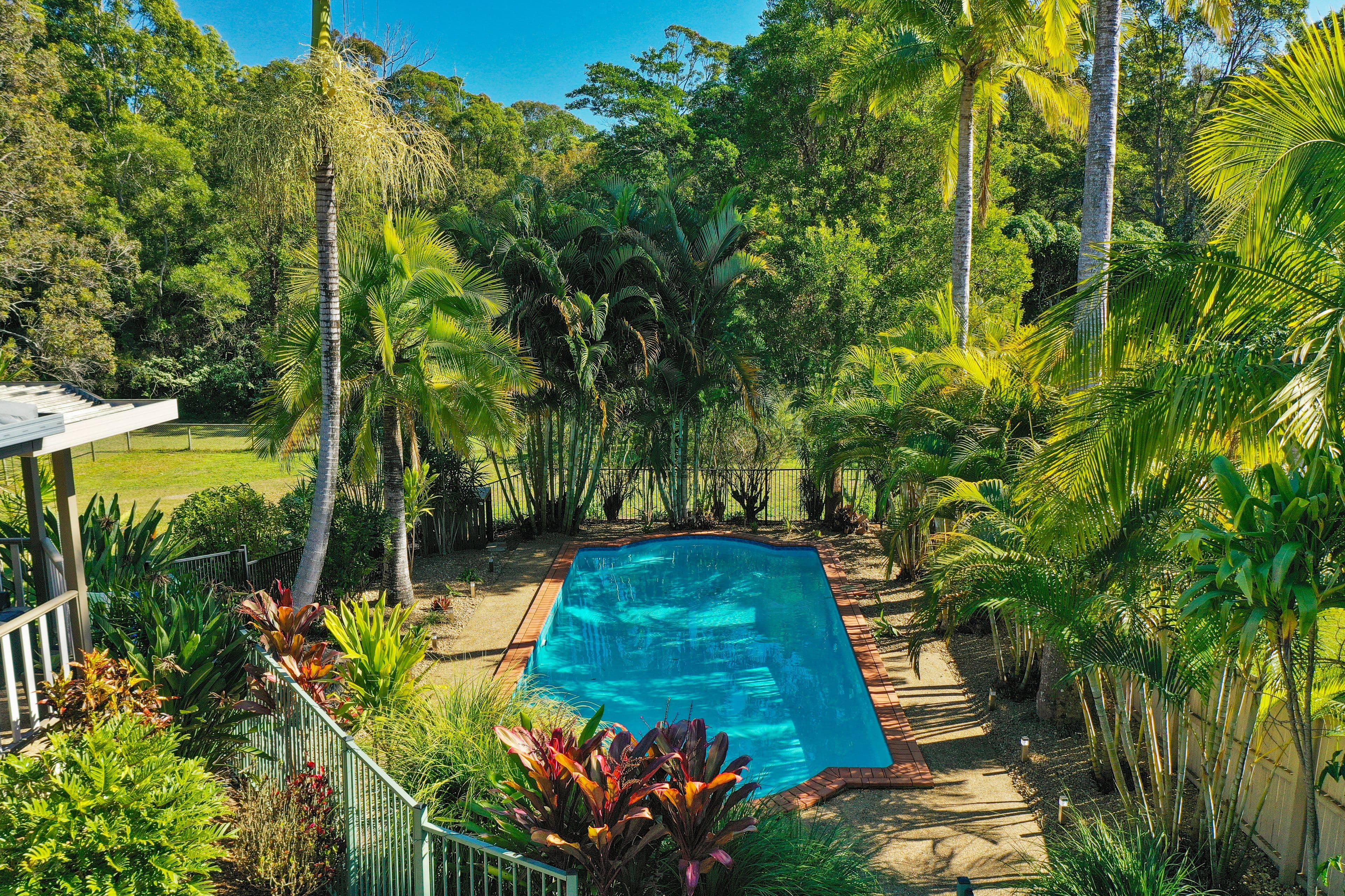 6 Yellowash Court, Bonogin QLD 4213, Bonogin - Image 1
