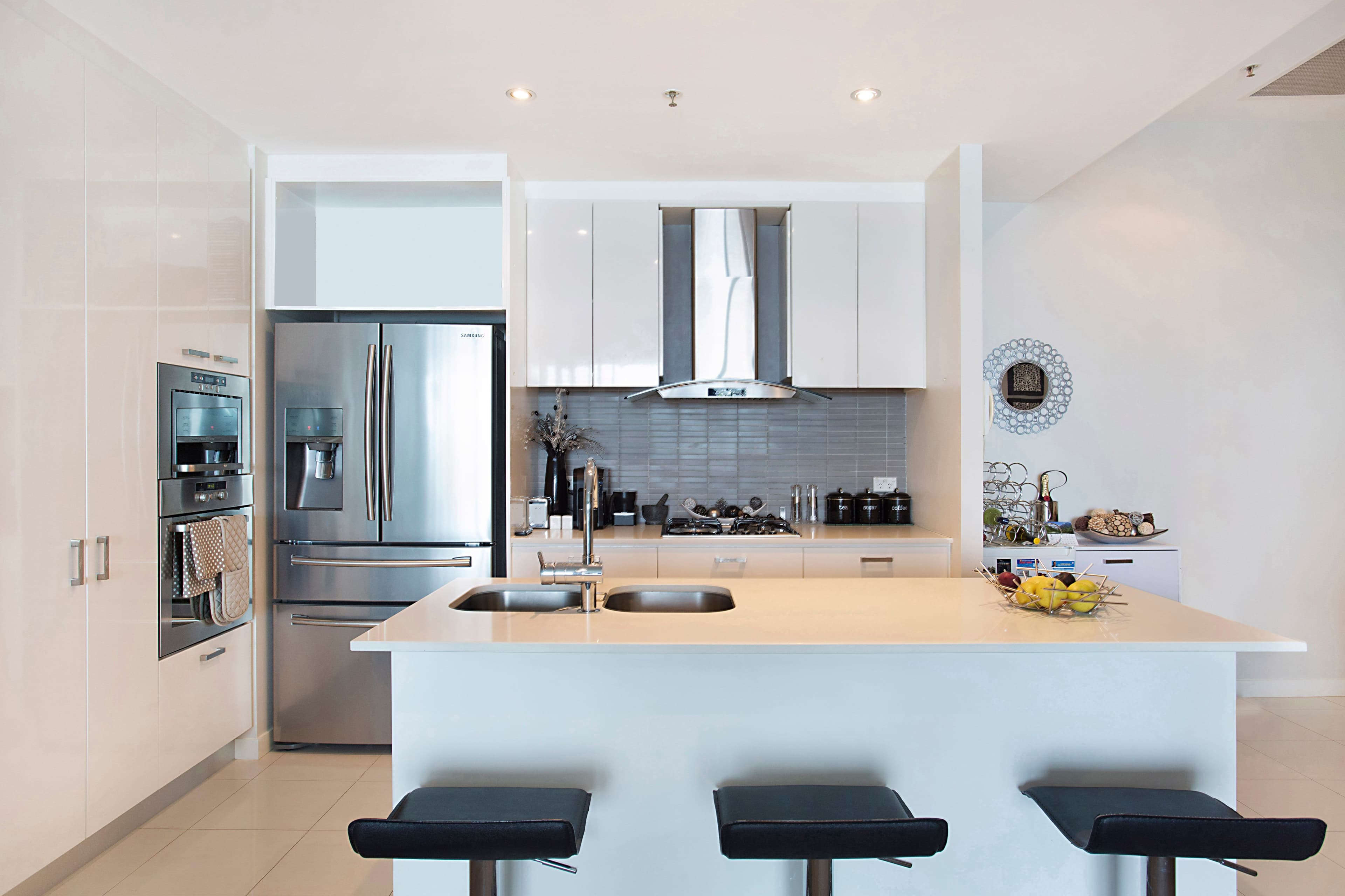 1801 'Freshwater Point' 33 T.E.Peters Drive, Broadbeach Waters QLD 4218, Broadbeach Waters - Thumbnail 5