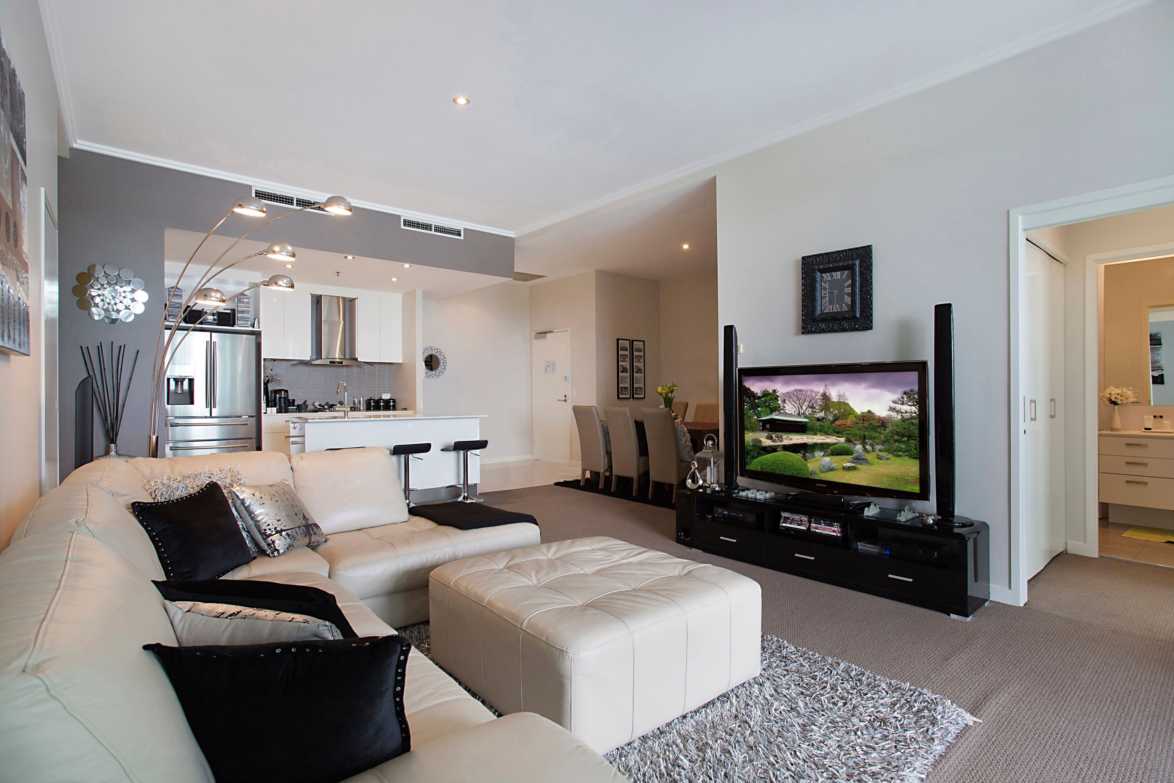 1801 'Freshwater Point' 33 T.E.Peters Drive, Broadbeach Waters QLD 4218, Broadbeach Waters - Thumbnail 6
