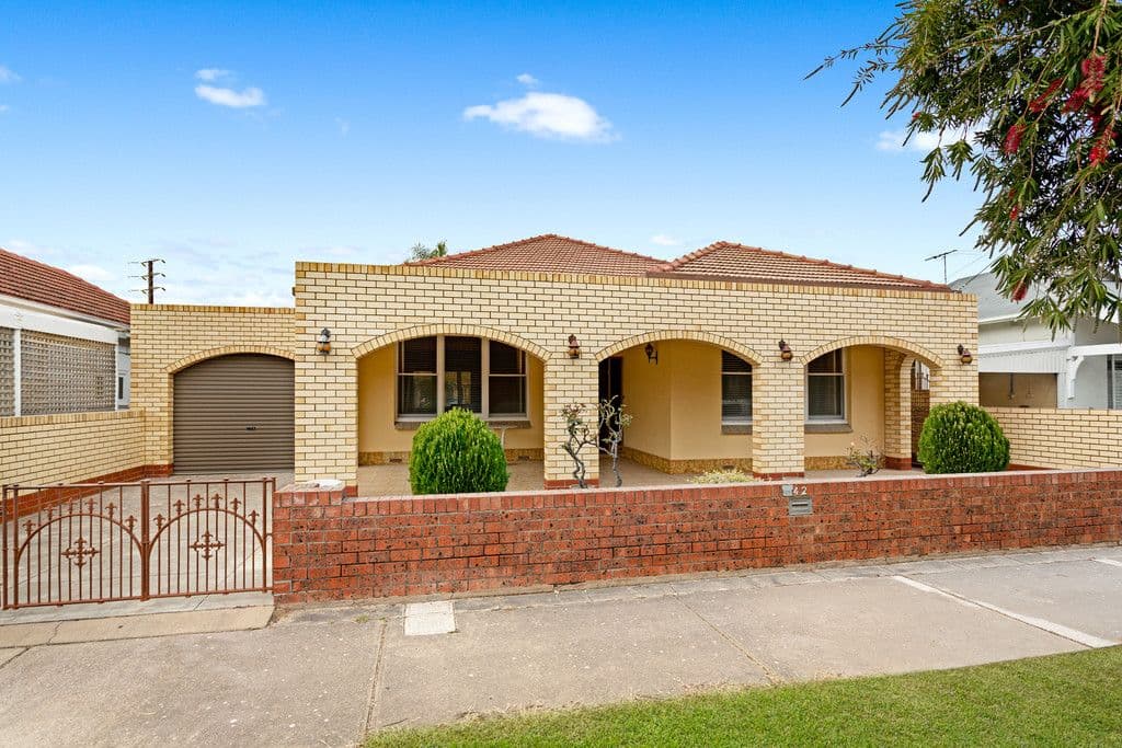 42 Russell Street, Ethelton SA 5015, Ethelton - Image 1