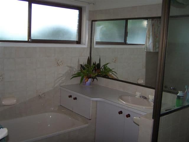 4 Ormiston Street, GLADSTONE QLD 4680, Gladstone - Thumbnail 4