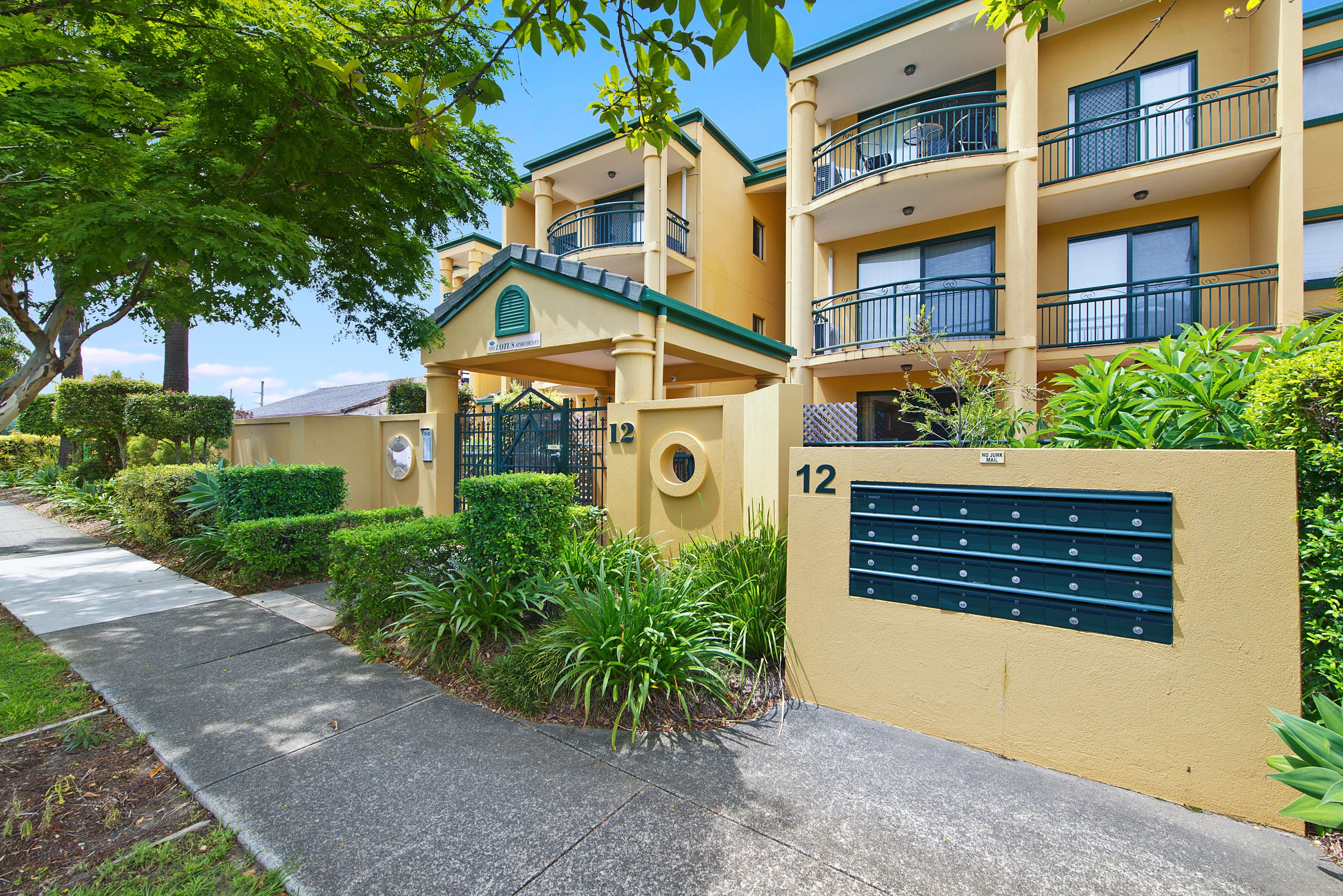 12 Spendelove Avenue, Southport QLD 4215, Southport - Image 1