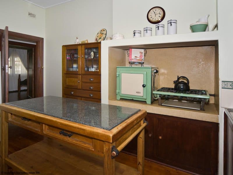 27 Churchill Avenue, GLANDORE SA 5037, Glandore - Thumbnail 7