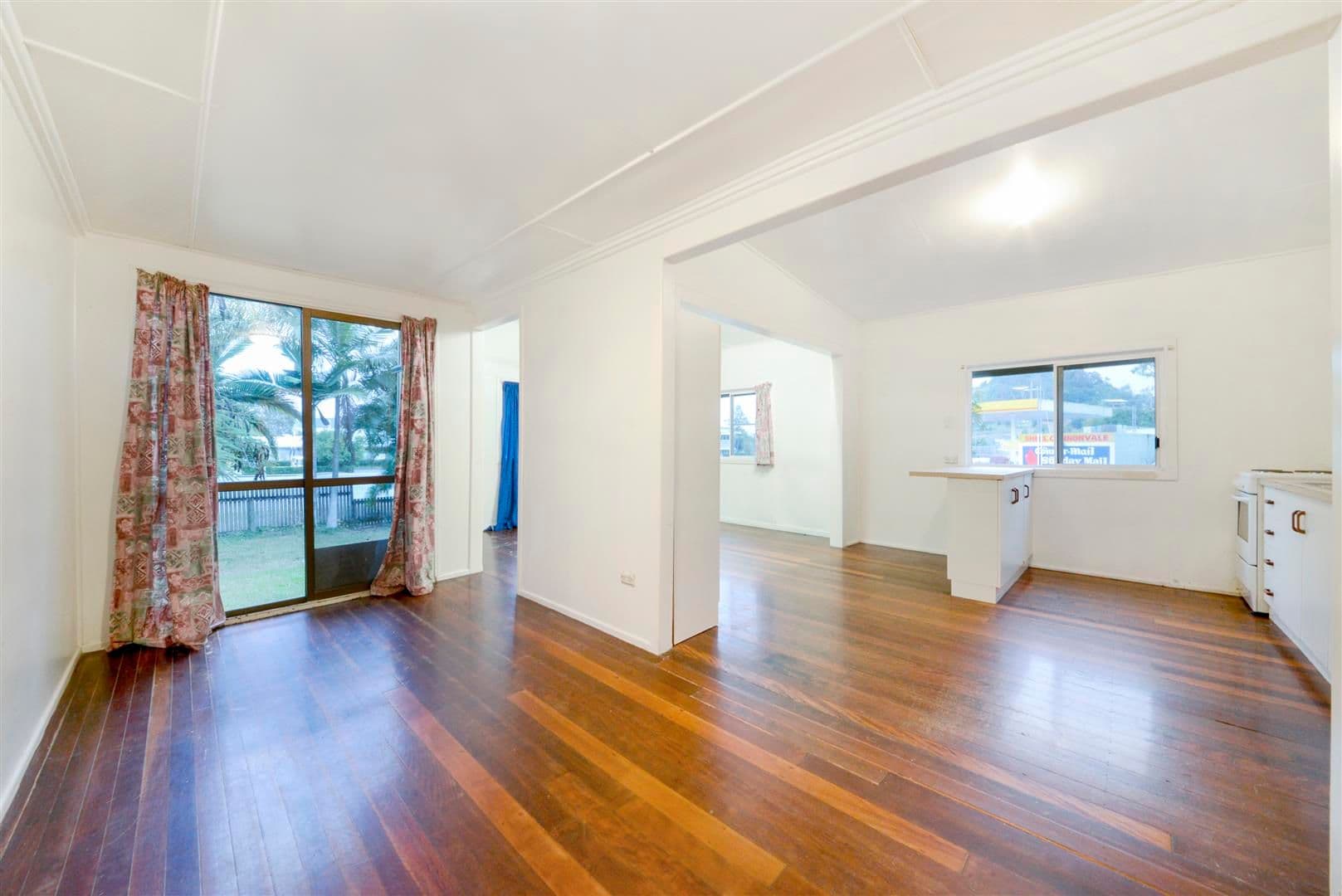 136 Shute Harbour Road, Cannonvale QLD 4802, Cannonvale - Thumbnail 4