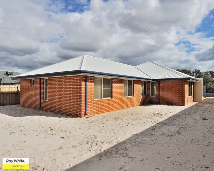 12 Mitre Bend, ELLENBROOK WA 6069, Ellenbrook - Thumbnail 4
