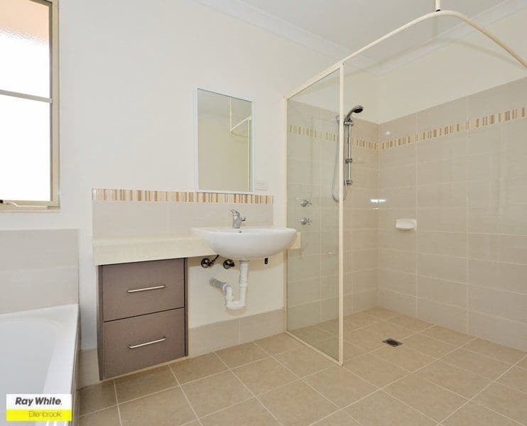 12 Mitre Bend, ELLENBROOK WA 6069, Ellenbrook - Thumbnail 5