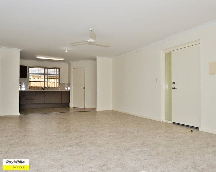 12 Mitre Bend, ELLENBROOK WA 6069, Ellenbrook - Thumbnail 8