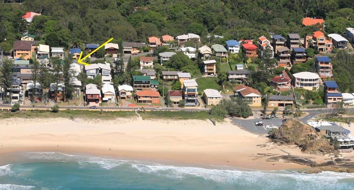 5 Woodgee Street, CURRUMBIN QLD 4223, Currumbin - Thumbnail 2