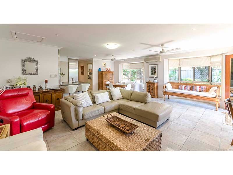 36 Dalpura Street, CHEVRON ISLAND QLD 4217, Chevron Island - Thumbnail 3