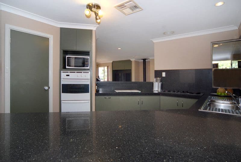 7 Yates Court, NORTH LAKE WA 6163, North Lake - Thumbnail 5
