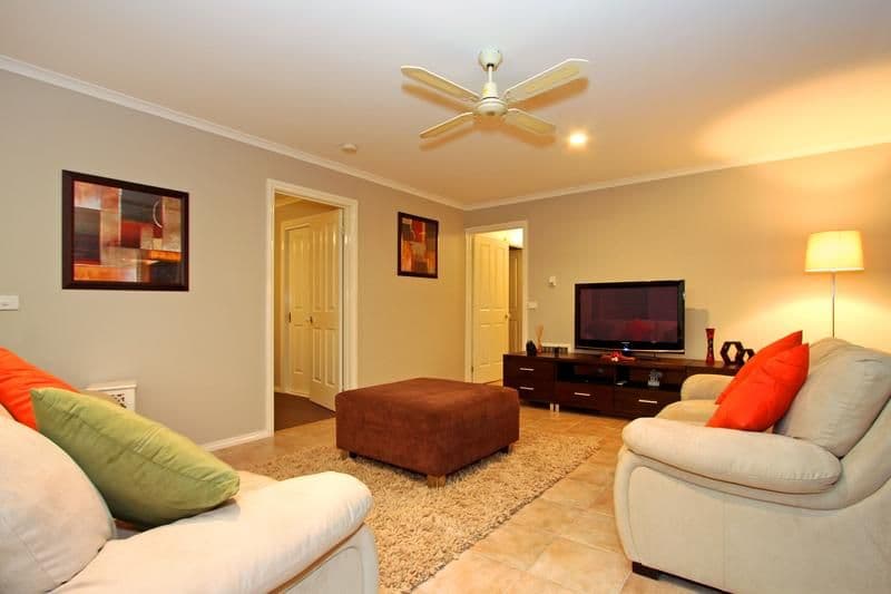 5  Waltham Drive, MORNINGTON VIC 3931, Mornington - Thumbnail 2