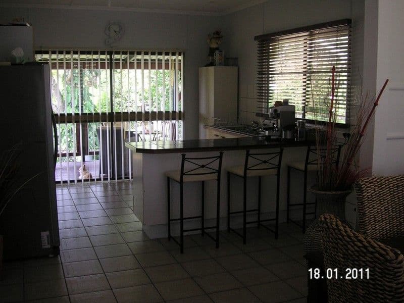 860 Beachmere Road, BEACHMERE QLD 4510, Beachmere - Thumbnail 7