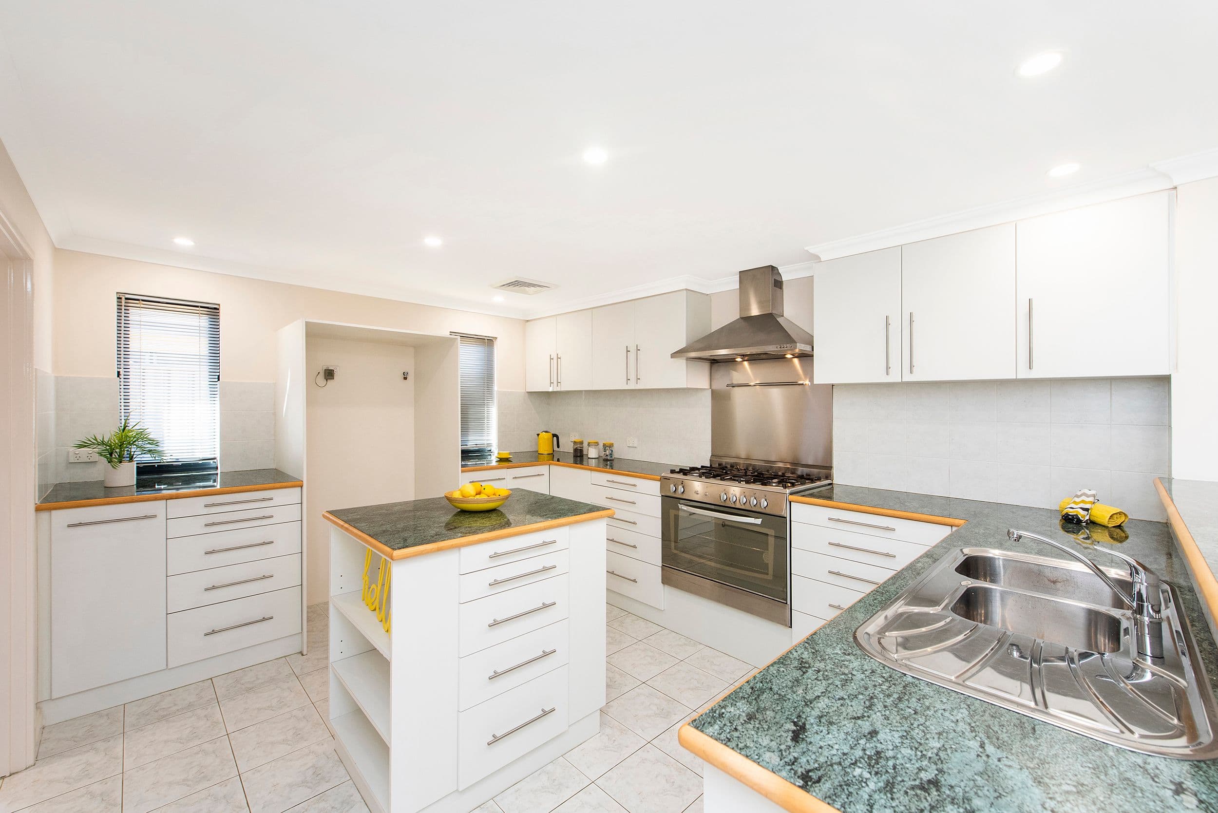 1 Mallard Way, Baldivis WA 6171, Baldivis - Image 1