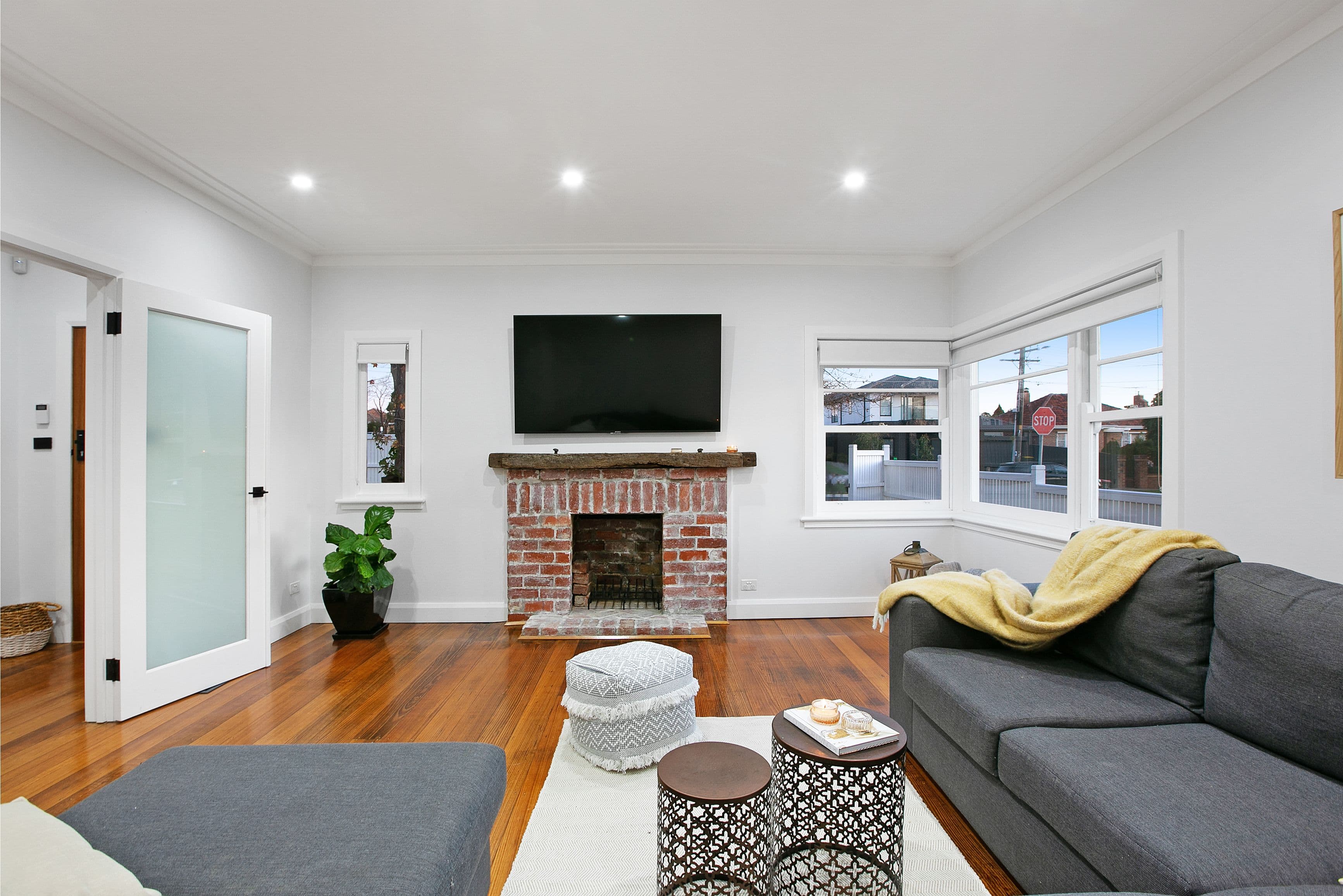 6 Howard Street, Reservoir VIC 3073, Reservoir - Thumbnail 3
