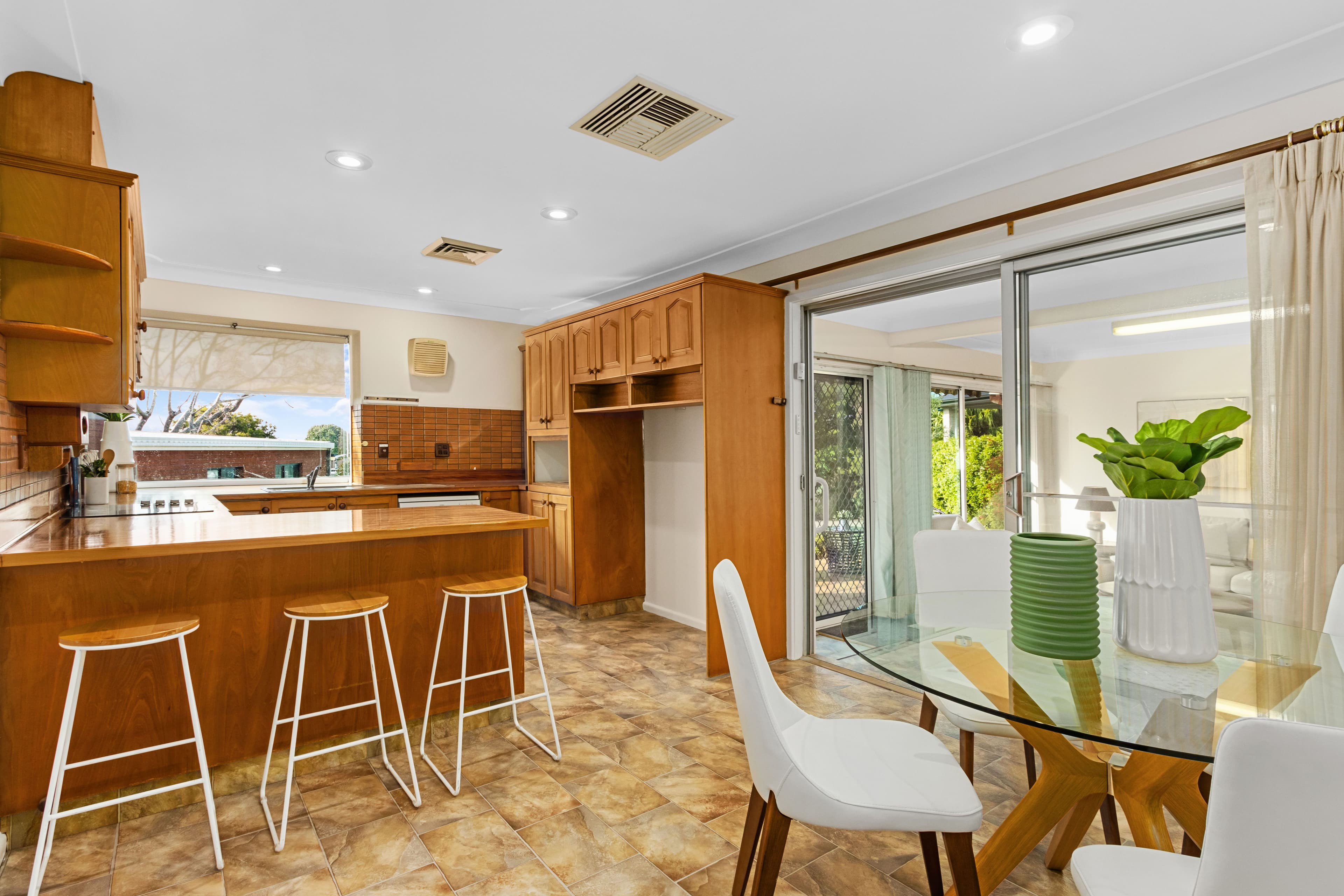 1 Aster Avenue, Miranda NSW 2228, Miranda - Thumbnail 4