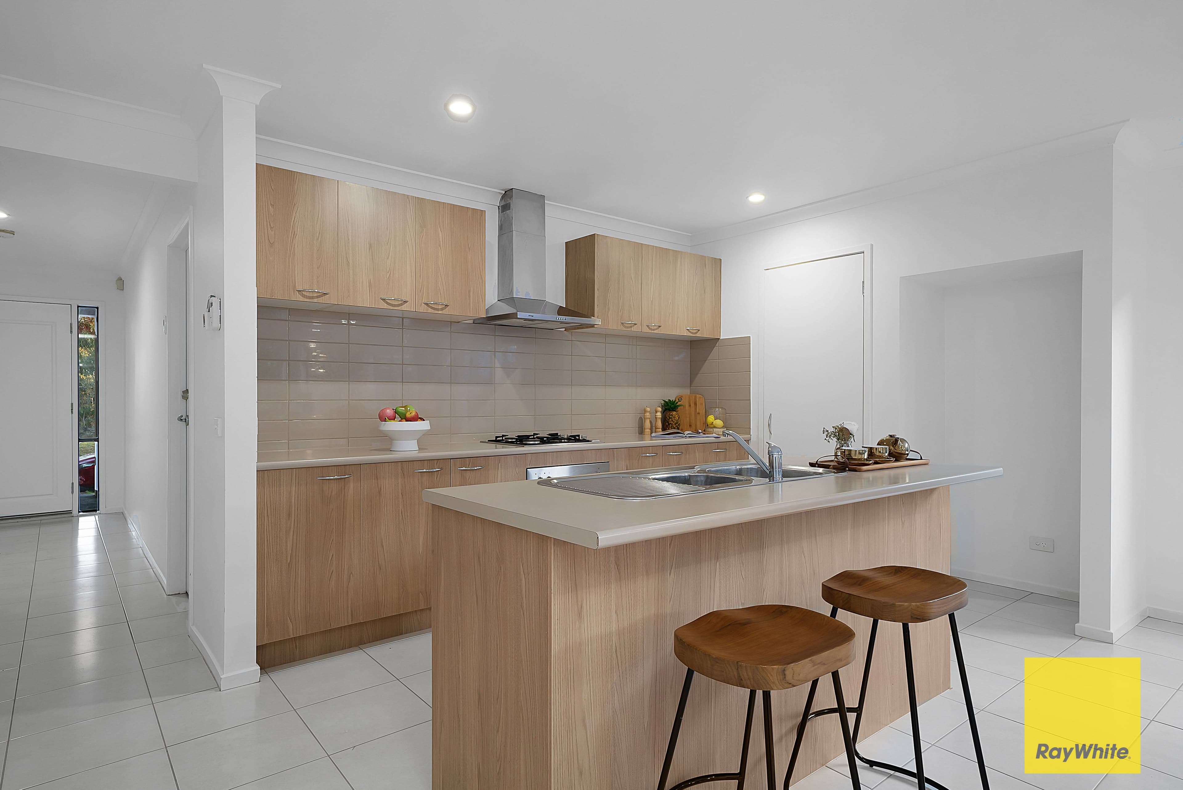 17 Camelot Drive, Tarneit VIC 3029, Tarneit - Thumbnail 6