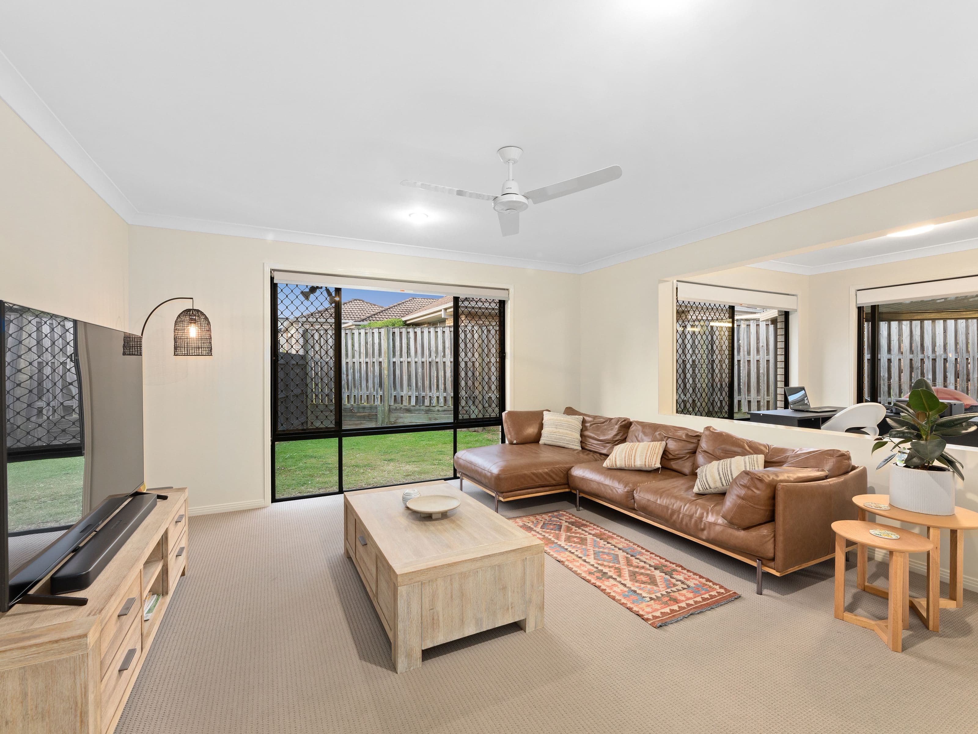 11 Brightwood Place, Fernvale QLD 4306, Fernvale - Thumbnail 4