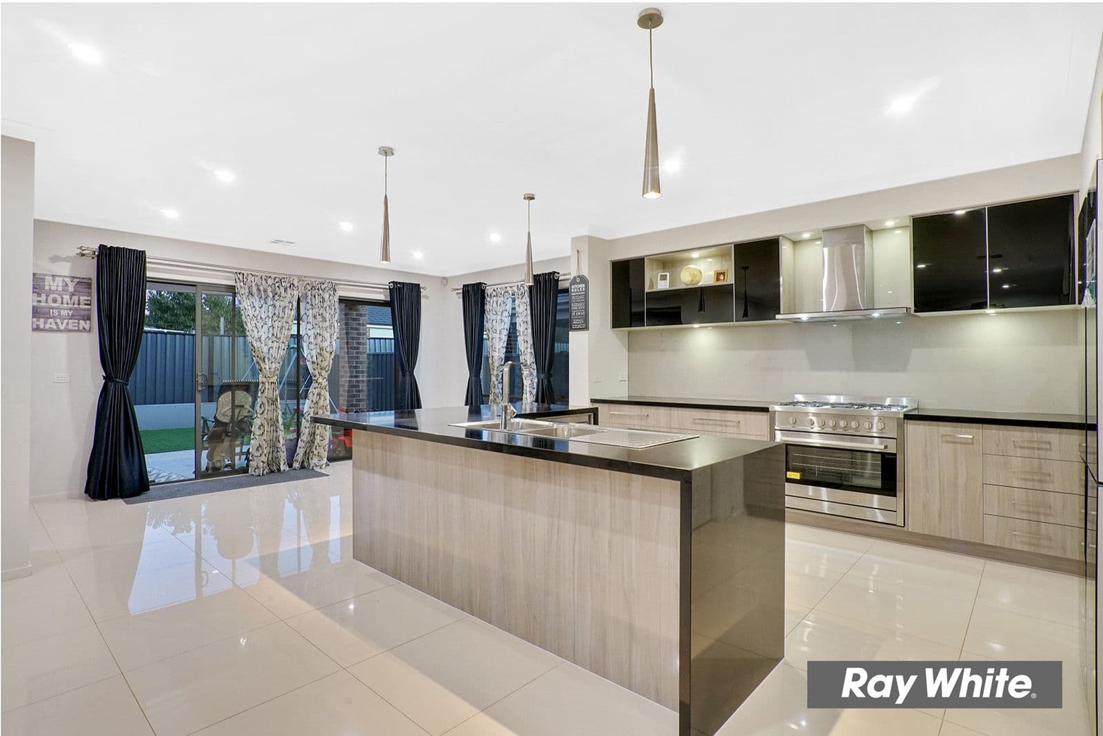 62 Barrangi Drive, Tarneit VIC 3029, Tarneit - Thumbnail 4