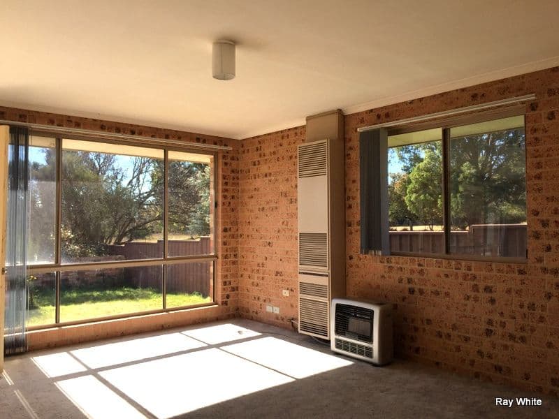 12 Coronation Avenue, Braidwood NSW 2622, Braidwood - Thumbnail 2