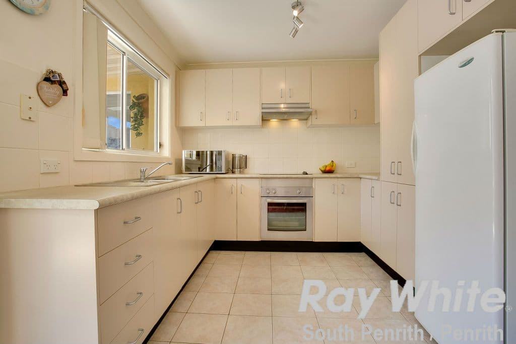 27-29 Robert Street, Penrith NSW 2750, Penrith - Thumbnail 4
