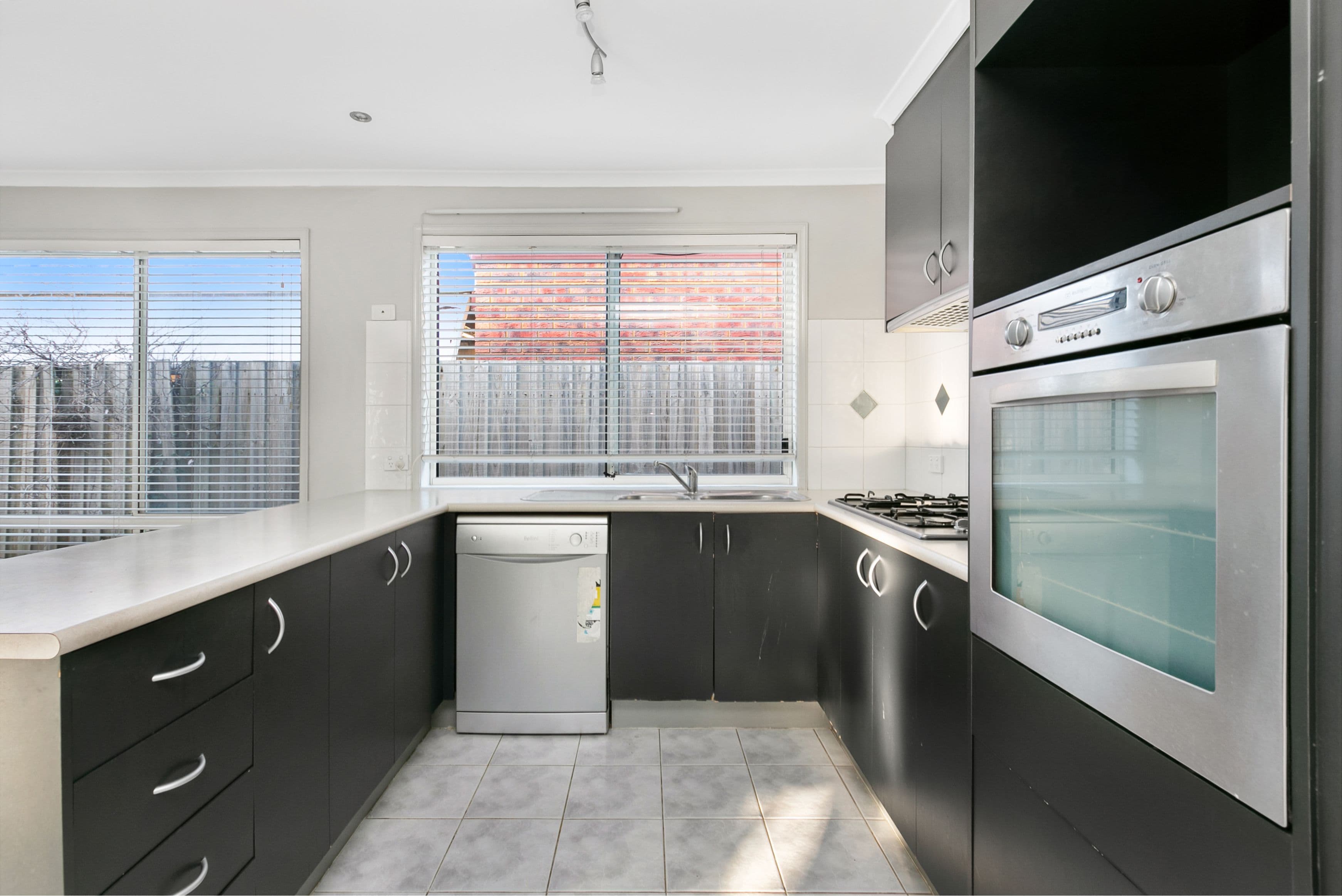 12 Damask Drive, Tarneit VIC 3029, Tarneit - Thumbnail 5