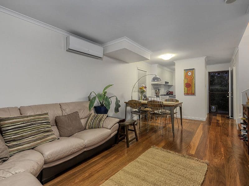 6 Hoogley Street, WEST END QLD 4101, West End - Thumbnail 3