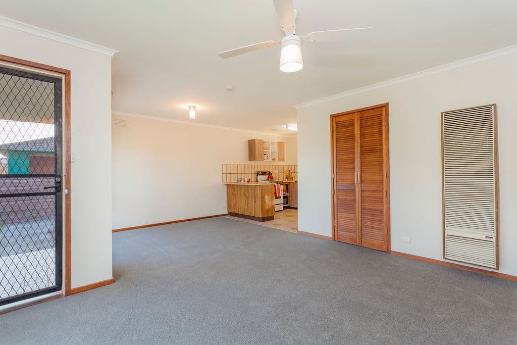 35 East End Crescent, St Albans Park VIC 3219, St Albans Park - Thumbnail 2