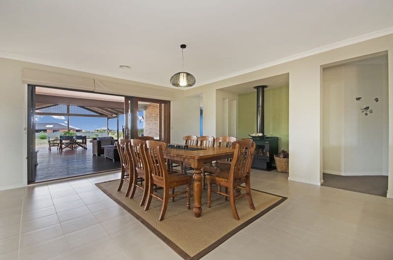24 Warwick Way, Bannockburn VIC 3331, Bannockburn - Thumbnail 6