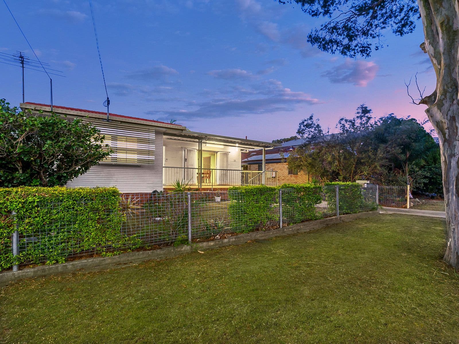 33 Gaynor Road, Banyo QLD 4014, Banyo - Thumbnail 2