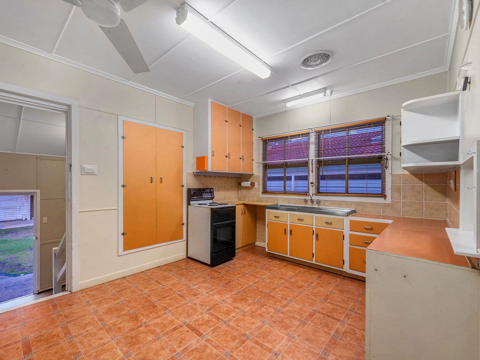 33 Gaynor Road, Banyo QLD 4014, Banyo - Thumbnail 7