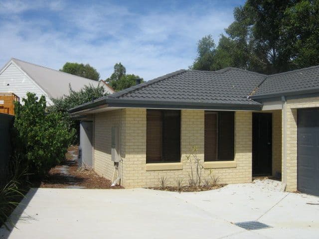 8A Numulgi Street, ARMADALE WA 6112, Armadale - Thumbnail 2