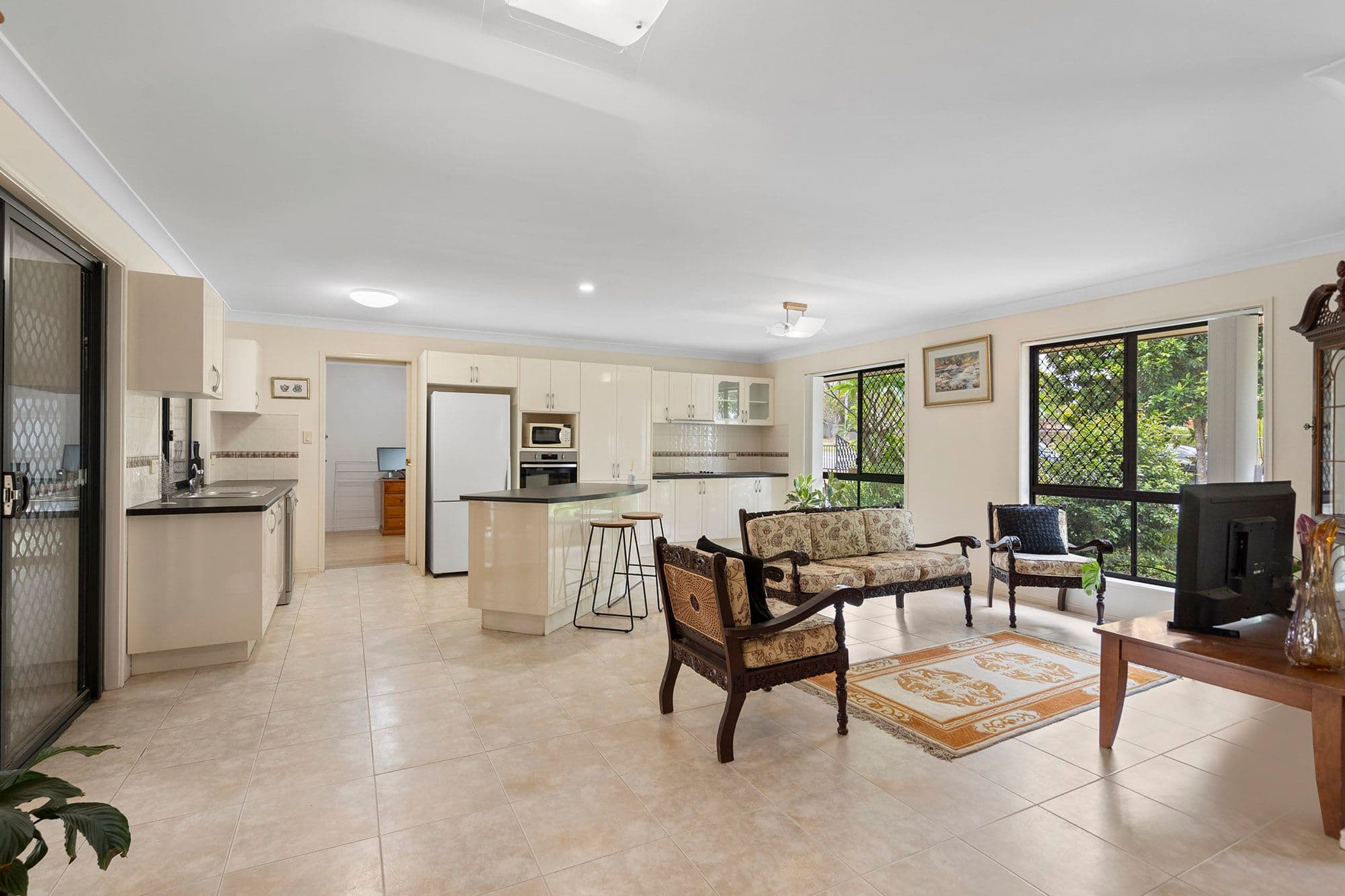 8 Lexham Street, Waterford West QLD 4133, Waterford West - Thumbnail 2