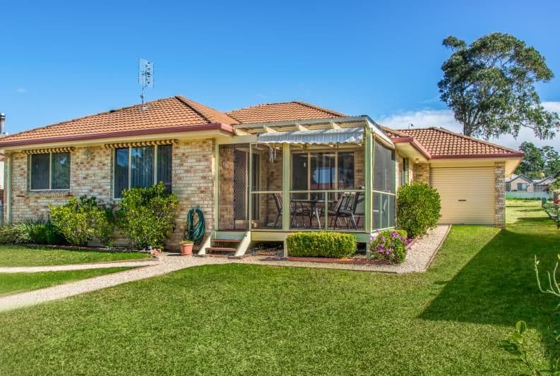 64 Cammaray Drive, ST GEORGES BASIN NSW 2540, St Georges Basin - Thumbnail 2
