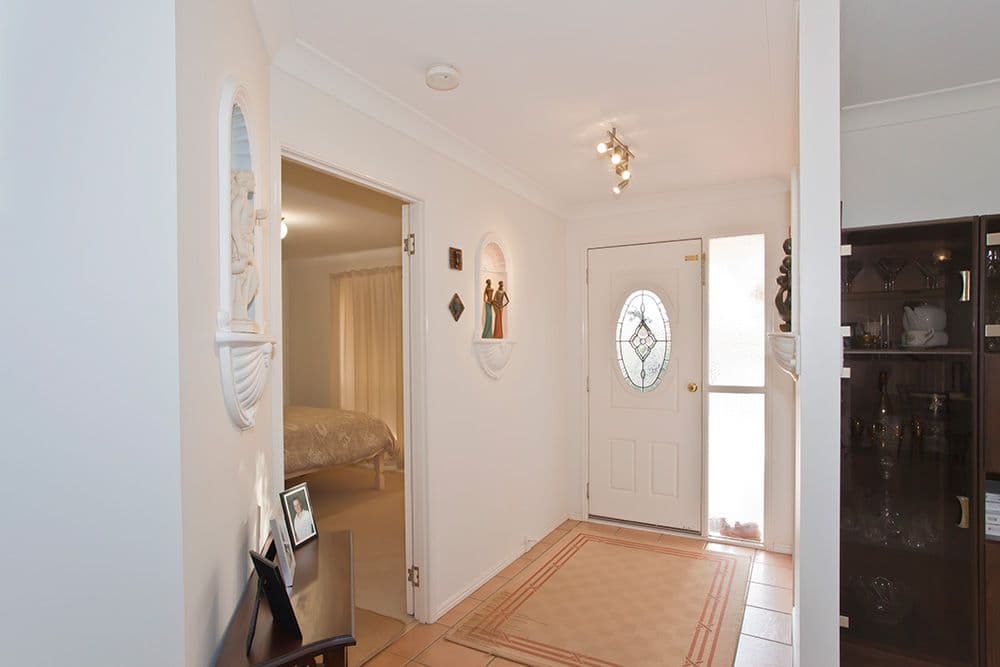 8 Sweetapple Crescent, Centenary Heights QLD 4350, Centenary Heights - Thumbnail 2